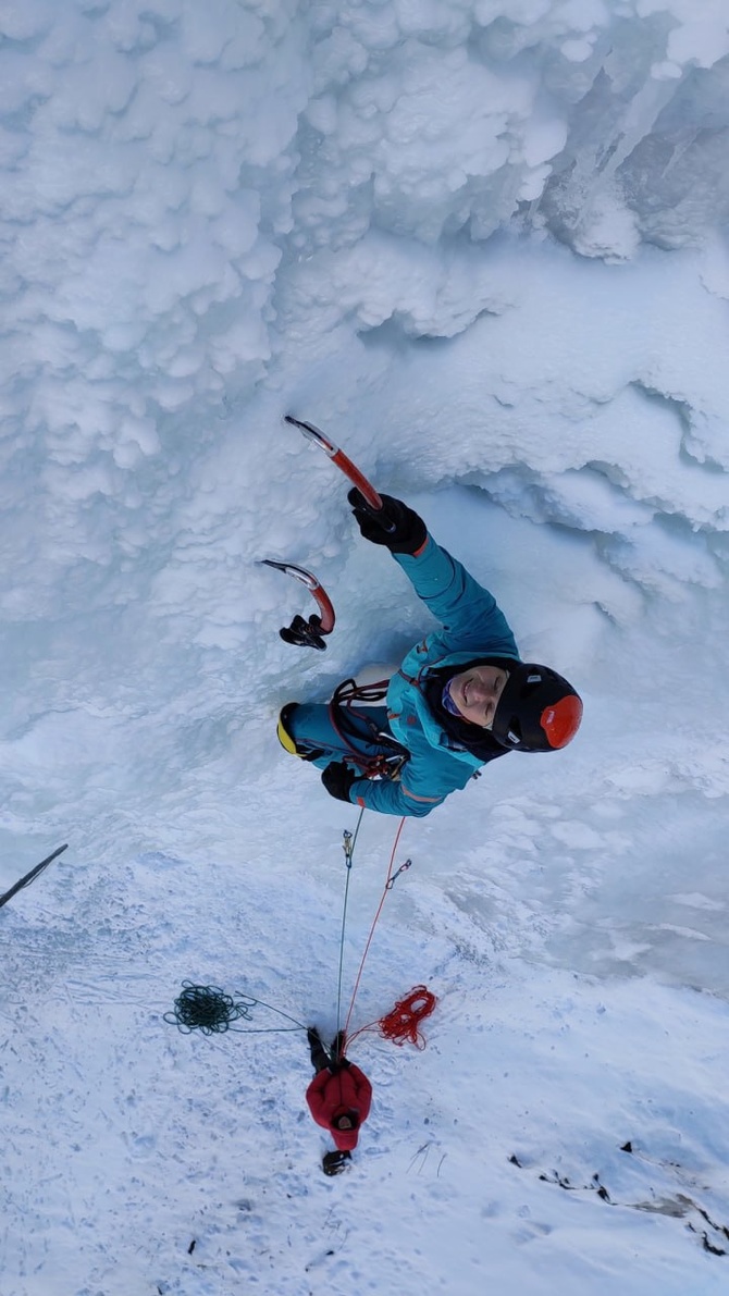 Номинация премии "Mountain Guides" - Светлана Макарова. Премия "Стальной Ангел" (Альпинизм)