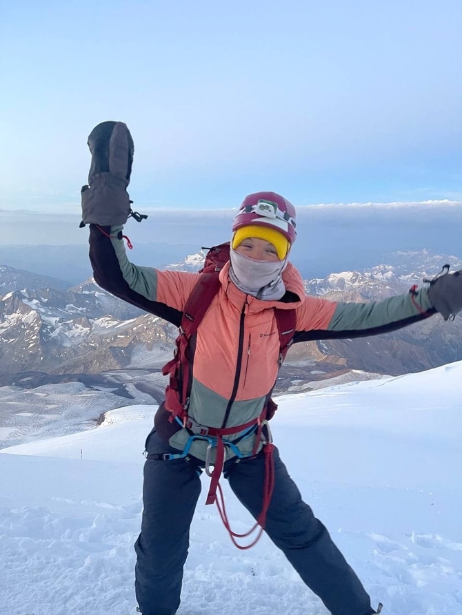 Номинация премии "Mountain Guides" - Полина Ошмарина. Премия "Стальной Ангел" (Альпинизм)