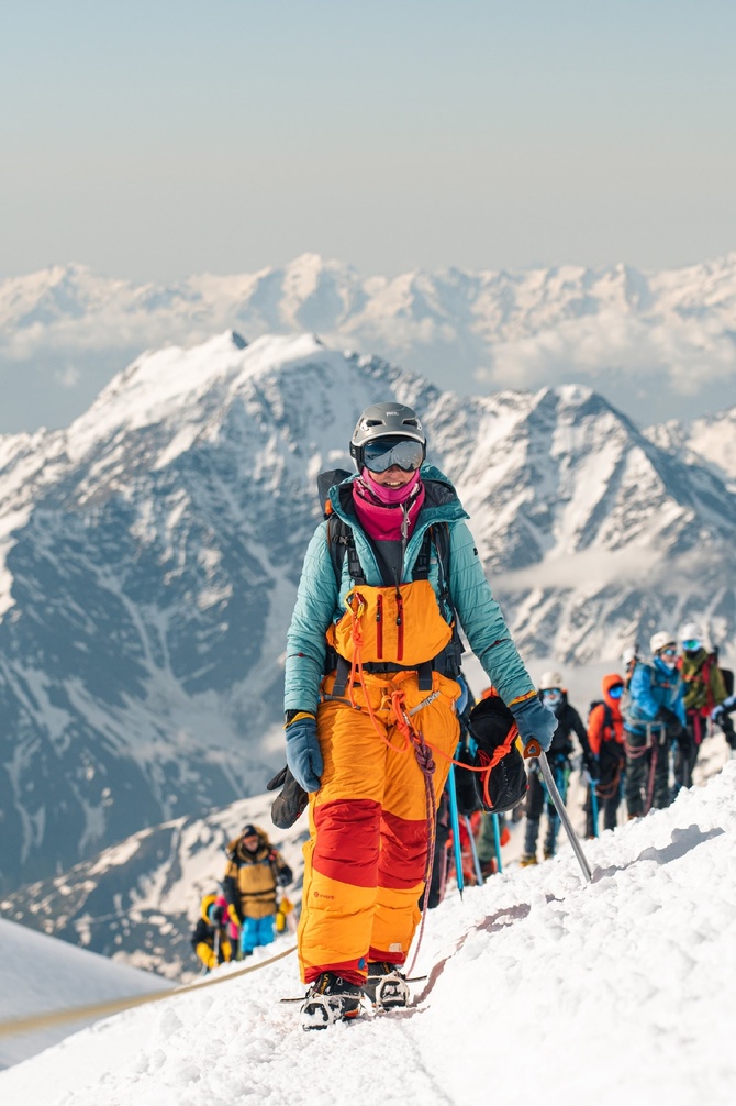 Номинация премии "Mountain Guides" - Валерия Меркурьева. Премия "Стальной Ангел" (Альпинизм)