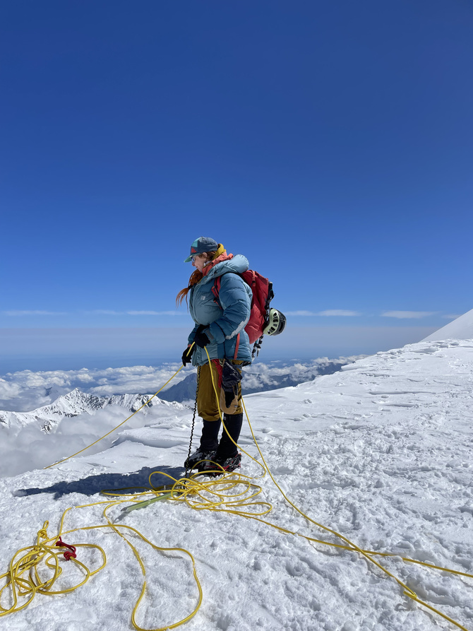 Номинация премии "Mountain Guides" - Ксения Котляр. Премия "Стальной Ангел" (Альпинизм)