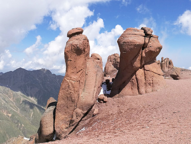 Фантастический мир скал Чегема. (Путешествия)
