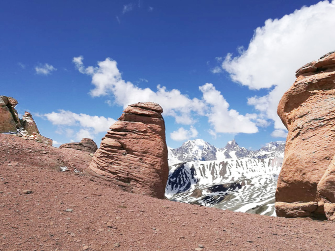 Фантастический мир скал Чегема. (Путешествия)