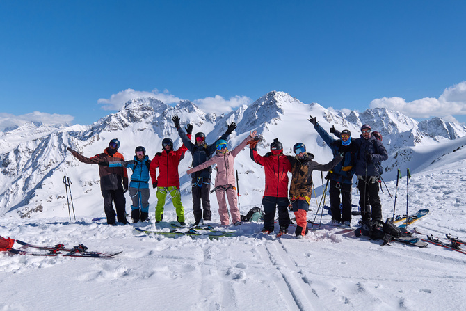 Премьера фильма "Горы зовут" (Горные лыжи/Сноуборд)