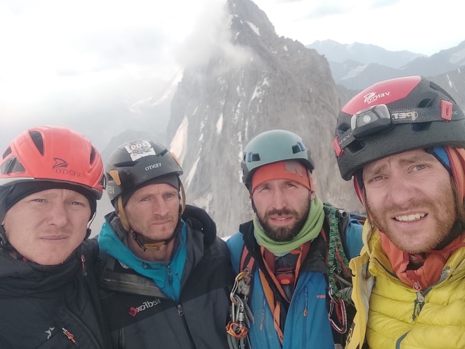 Сварог 2025 перпопрохождение центра Северной стены (Альпинизм)