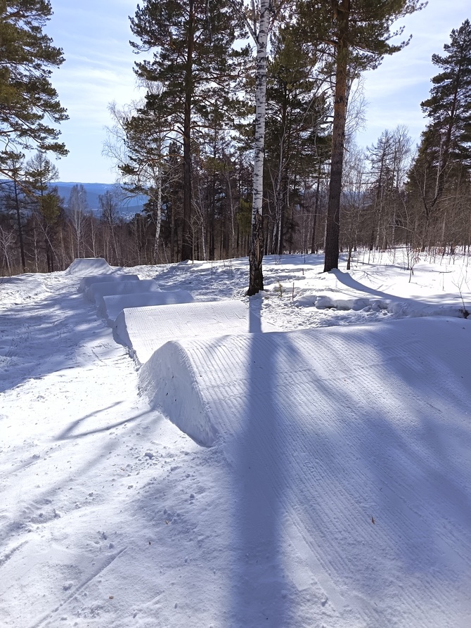Сноубординг в Иркутске. Могульная трасса 2026. (Горные лыжи/Сноуборд)