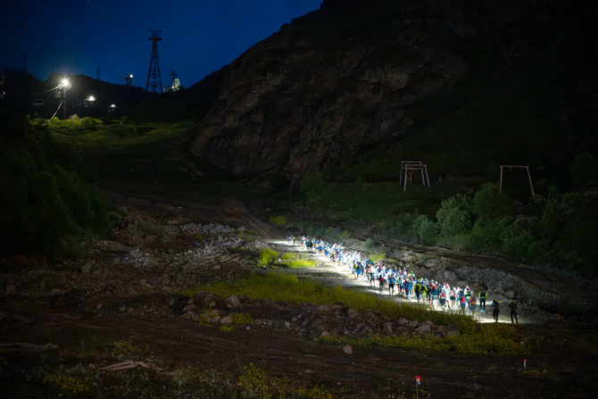 CmVQ3q Elbrus World Race-2027 — финал гонки или новое начало? (Скайраннинг)