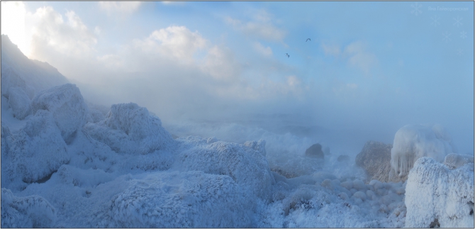 В Крыму из-за обильных снегопадов существует опасность схода лавин . (Альпинизм, лавинное оборудование, лавиноопасность, возникновение лавин)