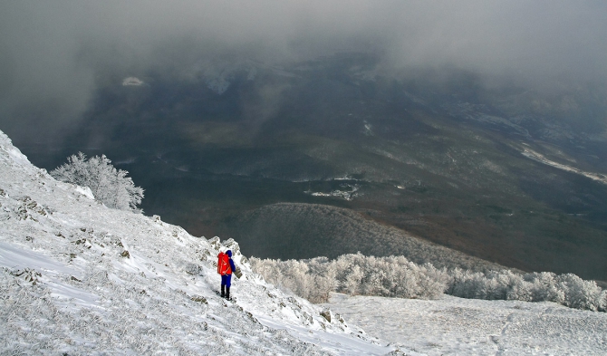 Чатыр-Даг зимний (зима, горы, крым, снег, альпинист, фотоконкурс risk zone)