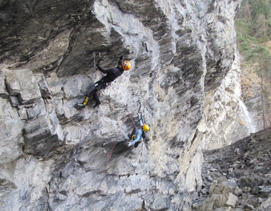 Сезон World Ice Climbing 3. Отчет Валентина Сипавина. (Ледолазание/drytoolling, ледолазание, валентин сипавин)