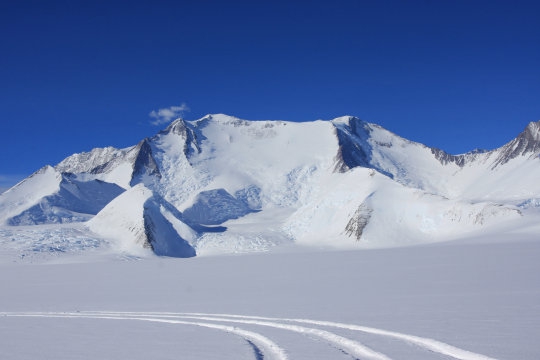 Антарктида - рассчитывать только на себя (Путешествия, 7 вершин, альпинизм. пик винсон, путешествия)