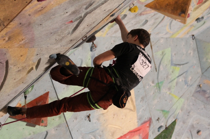 Молодежный Кубок ФСР «Янтарные Вершины-2011»: итоги 1-го дня (Скалолазание)