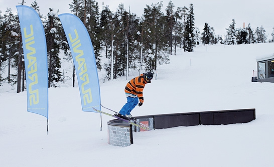 Jibbing Contest во время FreeCamp 2011 (Горные лыжи/Сноуборд, free camp, virus)