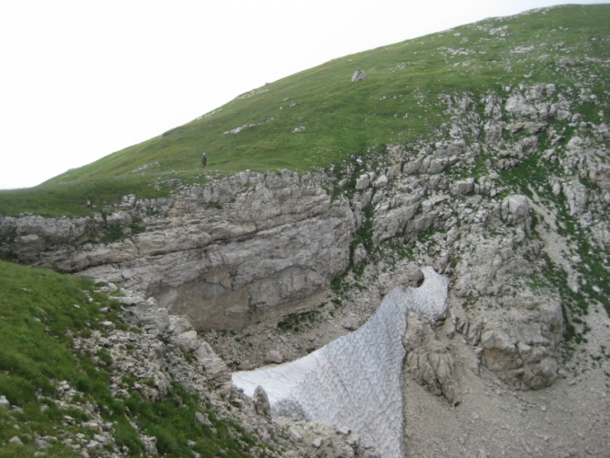 Спелео Абхазия или август на 2 200 (Спелеология, пещеры, бзыбский хребет, бзыбь, напра, нассонова, горы, карст, кейвинг)