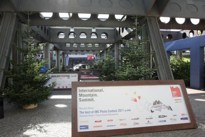 "Международный Горный саммит" (IMS) в 2011 г. Репортаж номер 1. Бриксен. (mountains, фото контест)