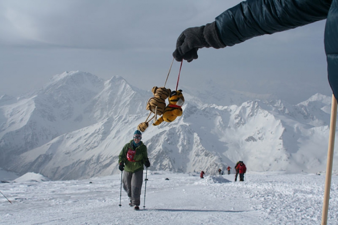 В этом году забег на Эльбрус будет посвящен памяти Маши Хитриковой (Альпинизм, скайранинг, redfox elbrus race)