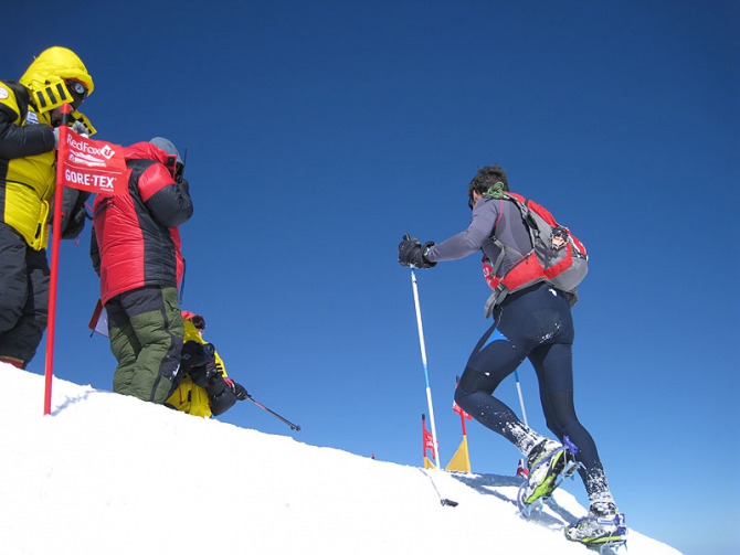 RedFox Elbrus Race и День Победы. Спасибо, что они подарили нам такой светлый праздник (Скайраннинг)