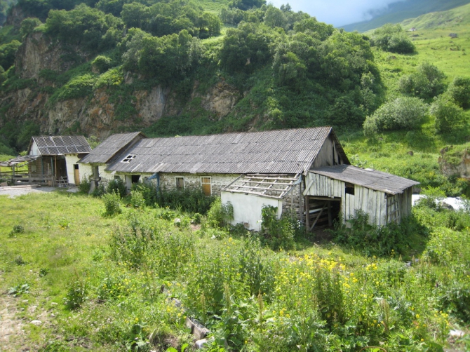 Редкопосещаемые ущелья Кавказа. Хазни. Фотозарисовка 2011года. (Альпинизм, альпинизм, ущелье хазни, путешествие)