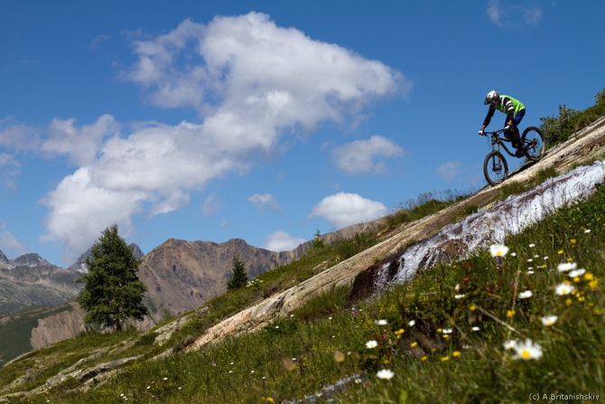 Alpe d’Huez - велосипедная вершина (Бэккантри/Фрирайд)