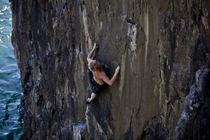 Welsh Connections - Pembroke TRAD climbing (Скалолазание, tim emmett, uk, trad community)