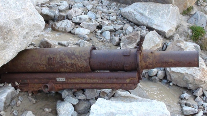 Пушки немецкого образца, снаряды, мины, гранаты обнаружены полицейскими Кабардино-Балкарии на склонах горы Эльбрус (Путешествия, вов, приэльбрусье)