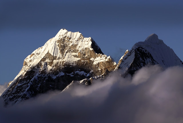 Фрирайд с видом на Эверест. Спуск на сноуборде с Мера Пик 6447м. (Бэккантри/Фрирайд, чекулаева оксана, фрирайд в гималаях, трекинг в непале)