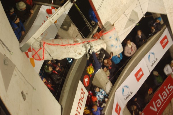 Впечатления Сипавина от этапа Кубка Мира по ледолазанию в Швейцарии (Ледолазание/drytoolling, ледолазание, саас-фи, соревнования)